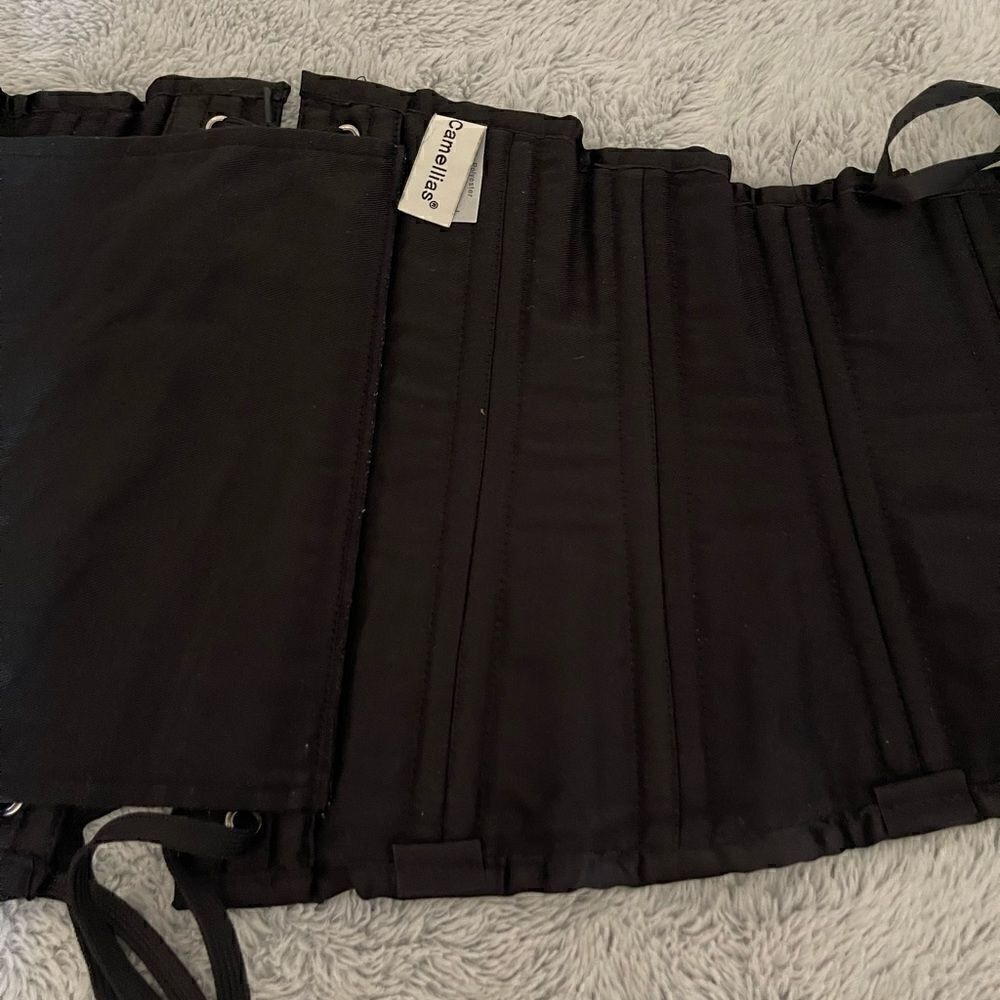 CAMELLIAS corcet black satin 26 steel bones - Picture 14 of 16